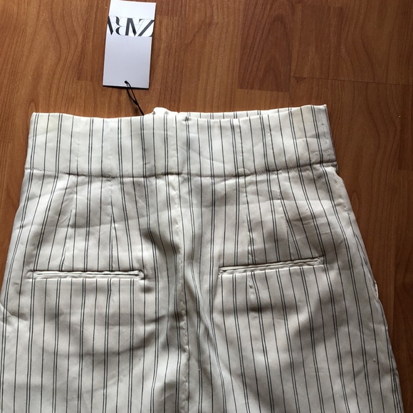 Pinstripe midi side slit linen skirt - Picture 5 of 9